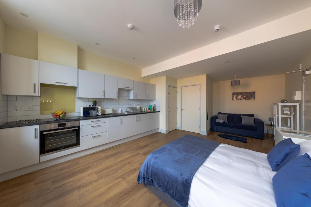 Apartment 7, Isabella House, Aparthotel, By Rentmyhouse Hereford Dış mekan fotoğraf